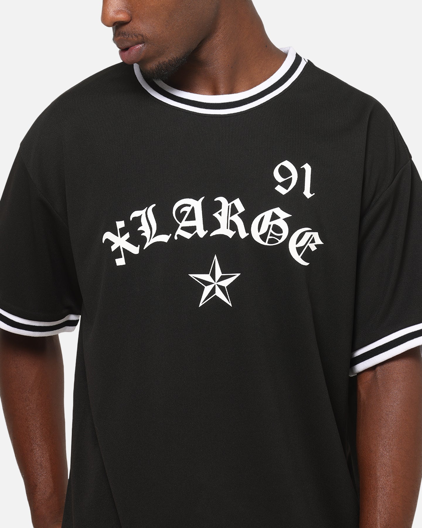 X-Large Old English Jersey T-Shirt Black