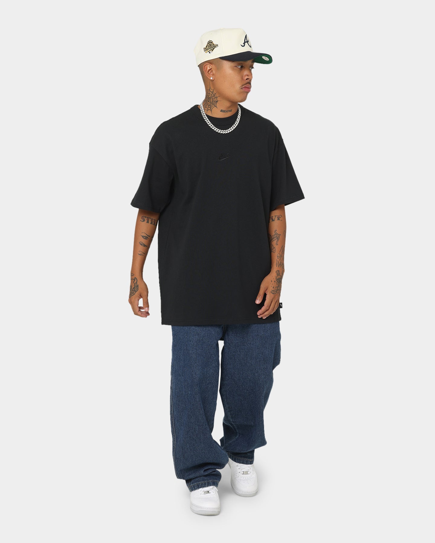 Nike Sportswear Premium Essentials T-Shirt Black/Black