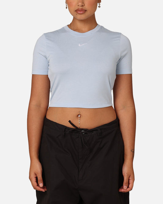 Nike Women's Sportswear Essential Slim Cropped T-Shirt Light Armoury Blue