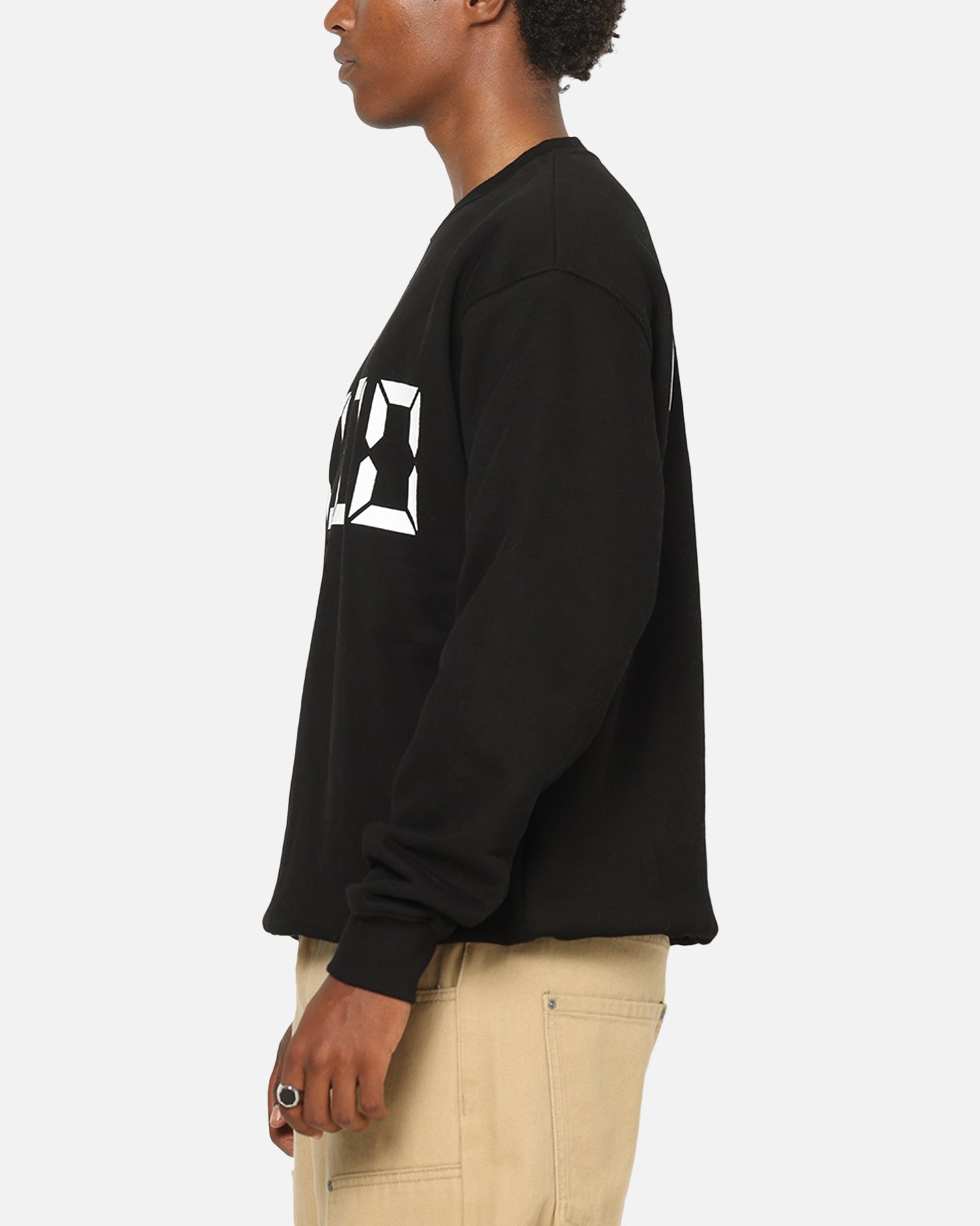 Vouseti Us Against Time Sweater Black