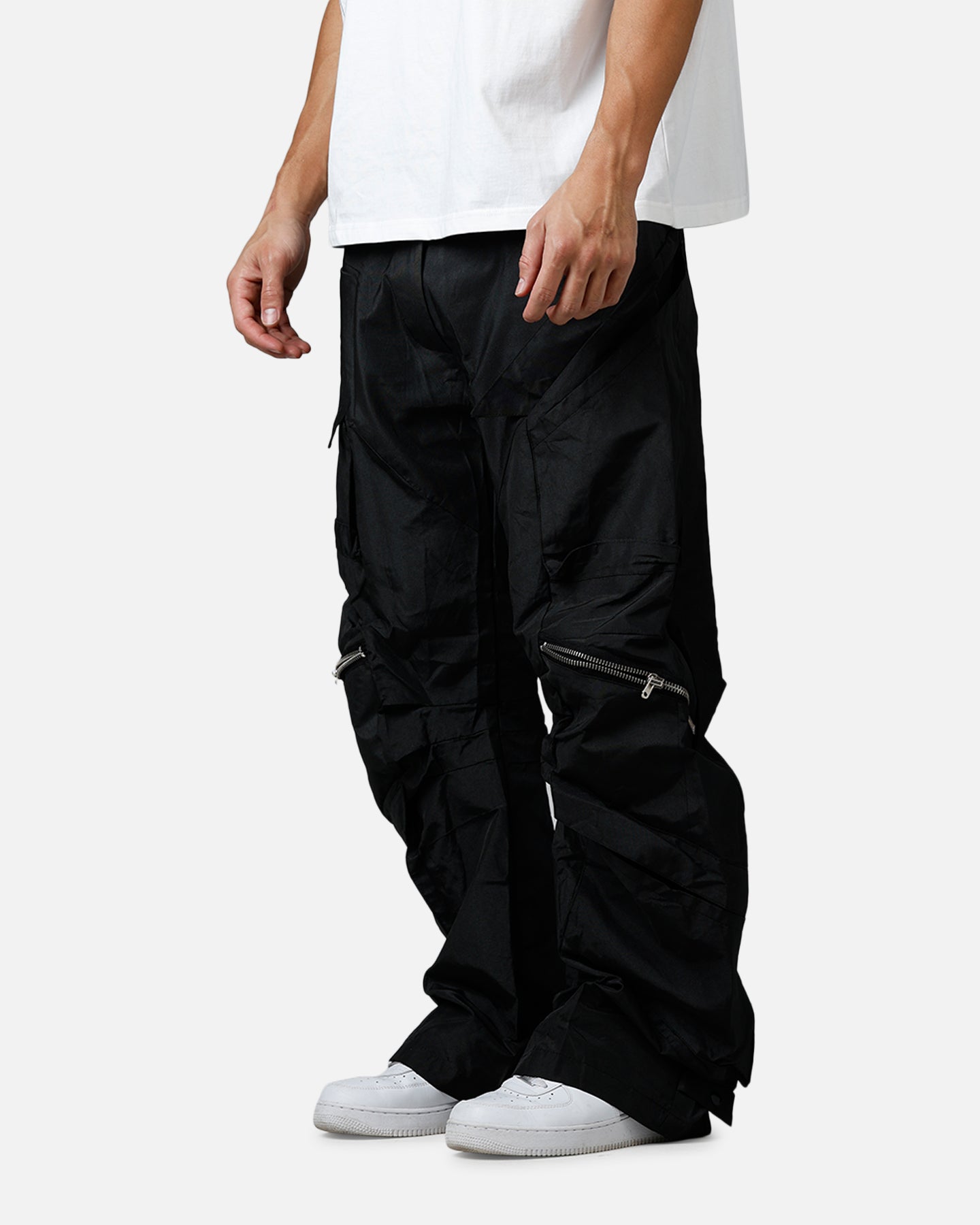 MNML Zip Cargo Tech Pants Black